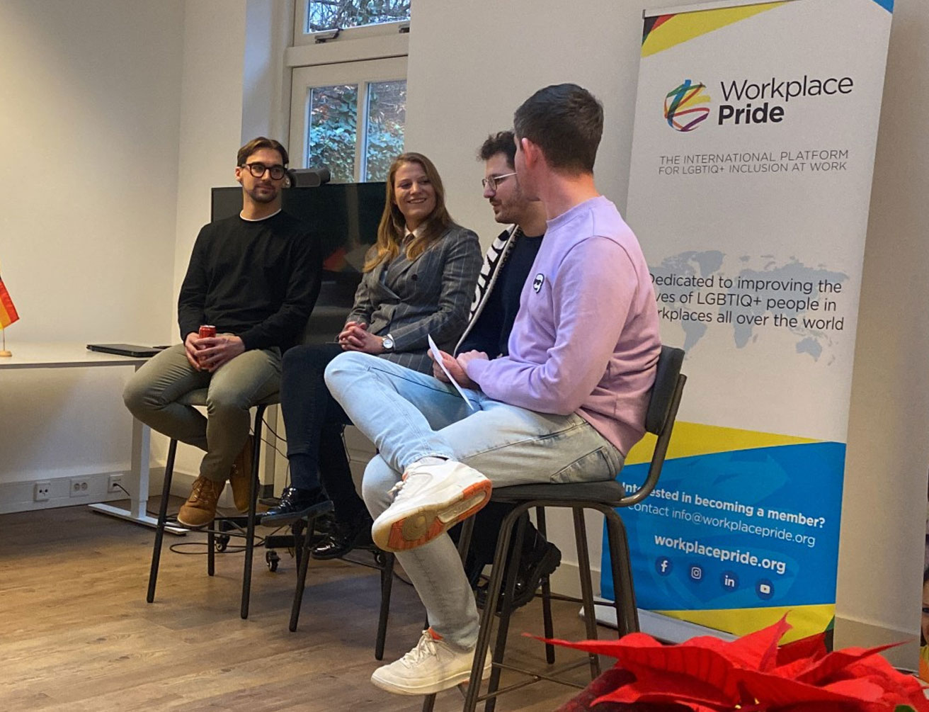 20260212-3mentTop-Hero-Feature